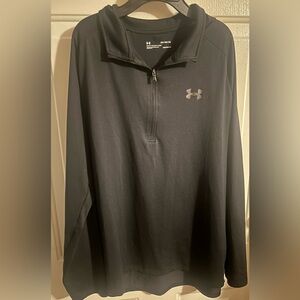 Under Armour Black HeatGear Pullover with zip